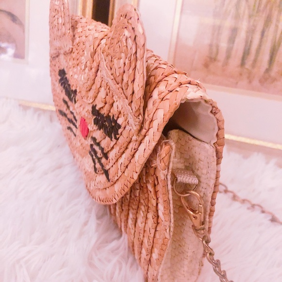 Rare wicker straw cat envelope clutch with 3D ears - Picture 4 of 11